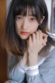 转生成魅魔每天榨牛奶是变百吗